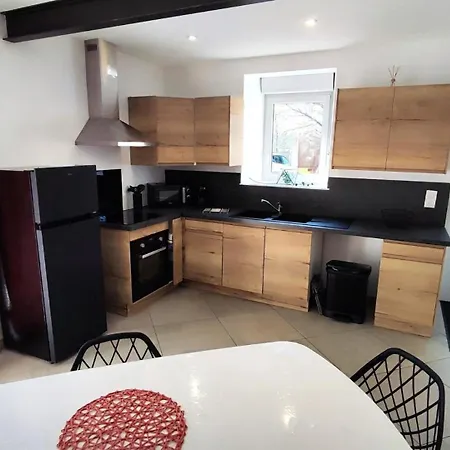 Matheis בית נופש Damouzy